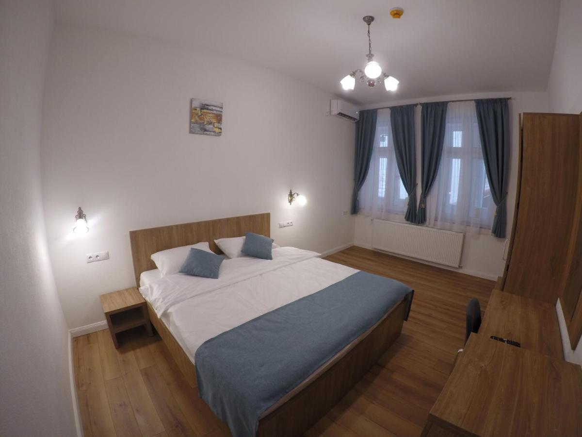 Hotel Casa Bacila Sibiu Esterno foto