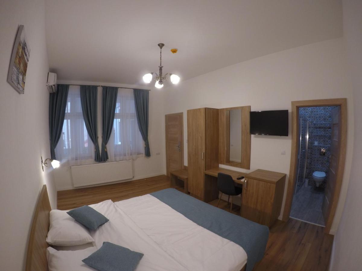 Hotel Casa Bacila Sibiu Esterno foto