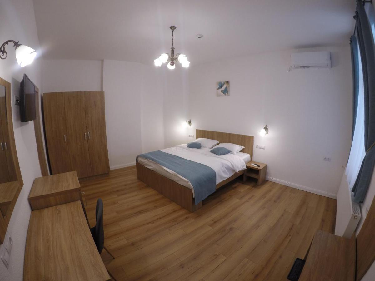 Hotel Casa Bacila Sibiu Esterno foto